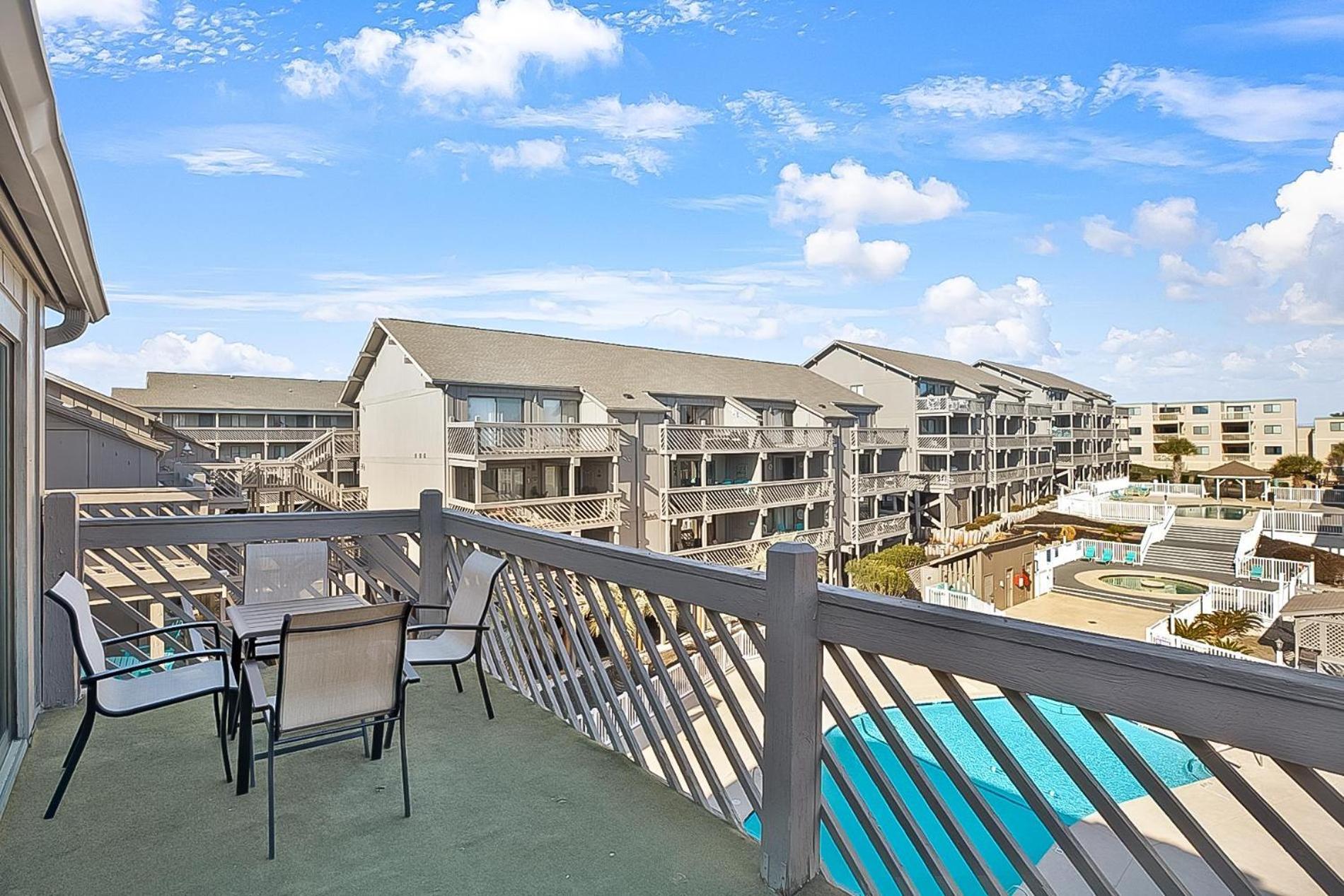 Two Bedroom Steps From The Beach! Shore Dr! Миртъл Бийч Екстериор снимка