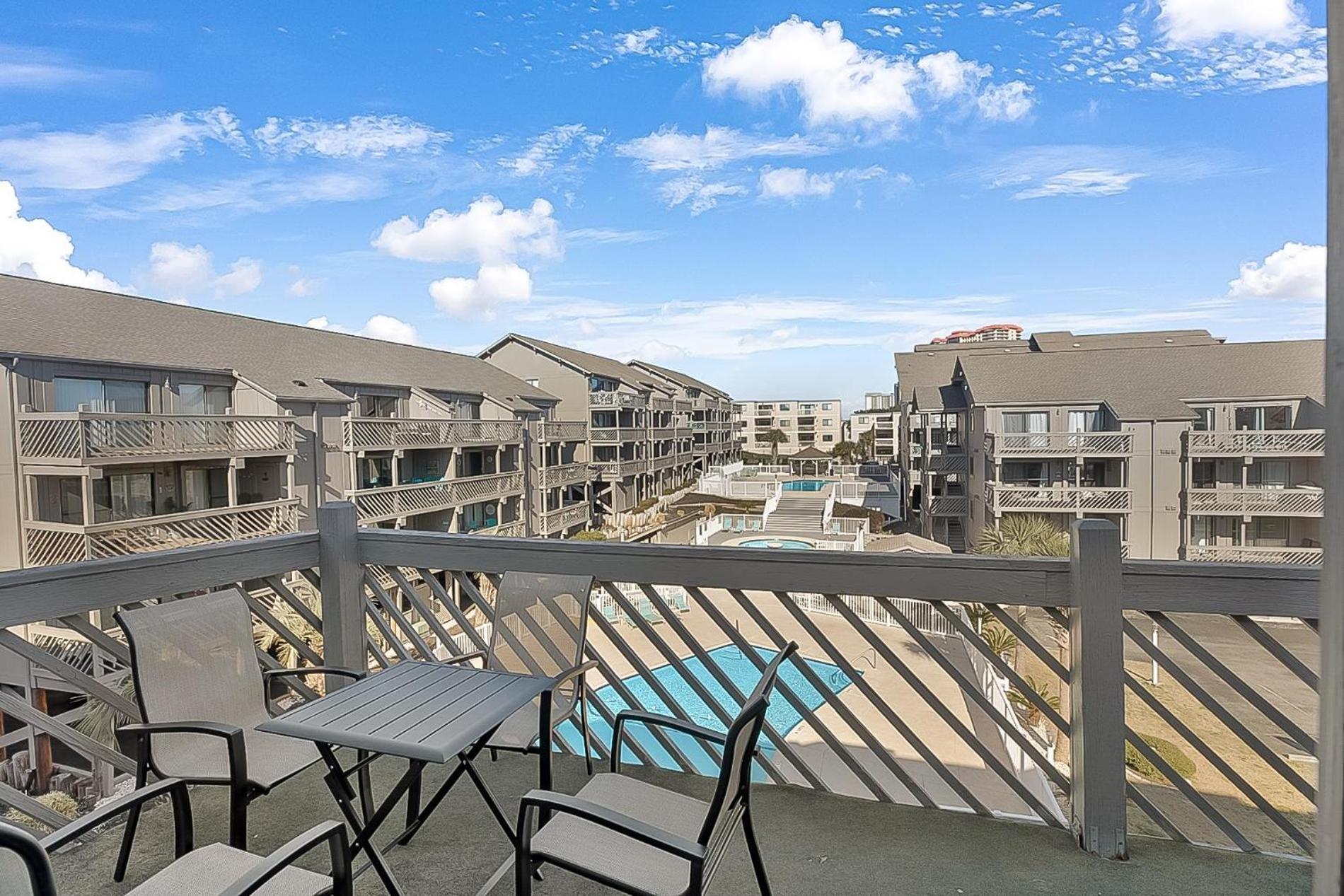 Two Bedroom Steps From The Beach! Shore Dr! Миртъл Бийч Екстериор снимка